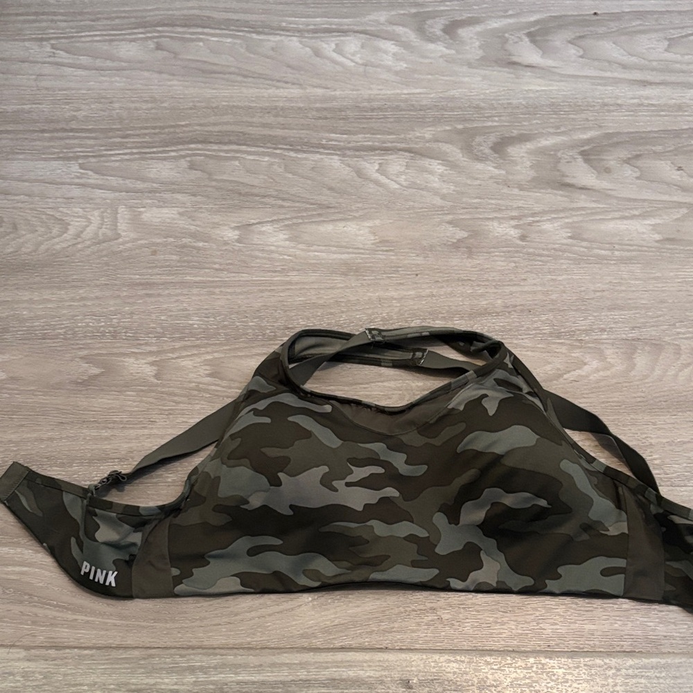 PINK Victoria's Secret Camouflage Bra